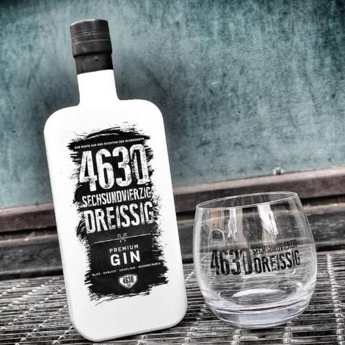 
                  
                    4630 Gin + Glas
                  
                
